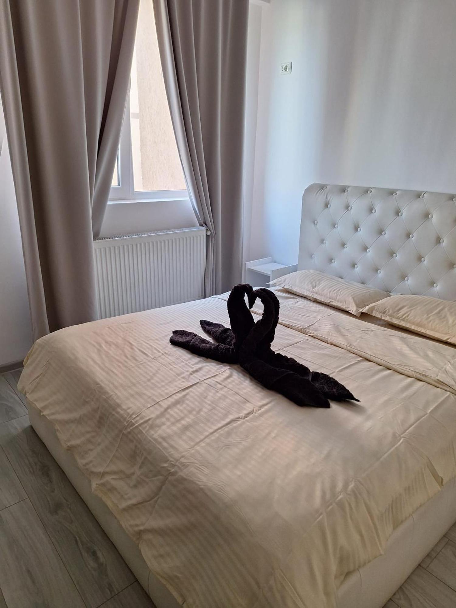 Roşu Luxury Daniel Apartament Residence Militari מראה חיצוני תמונה
