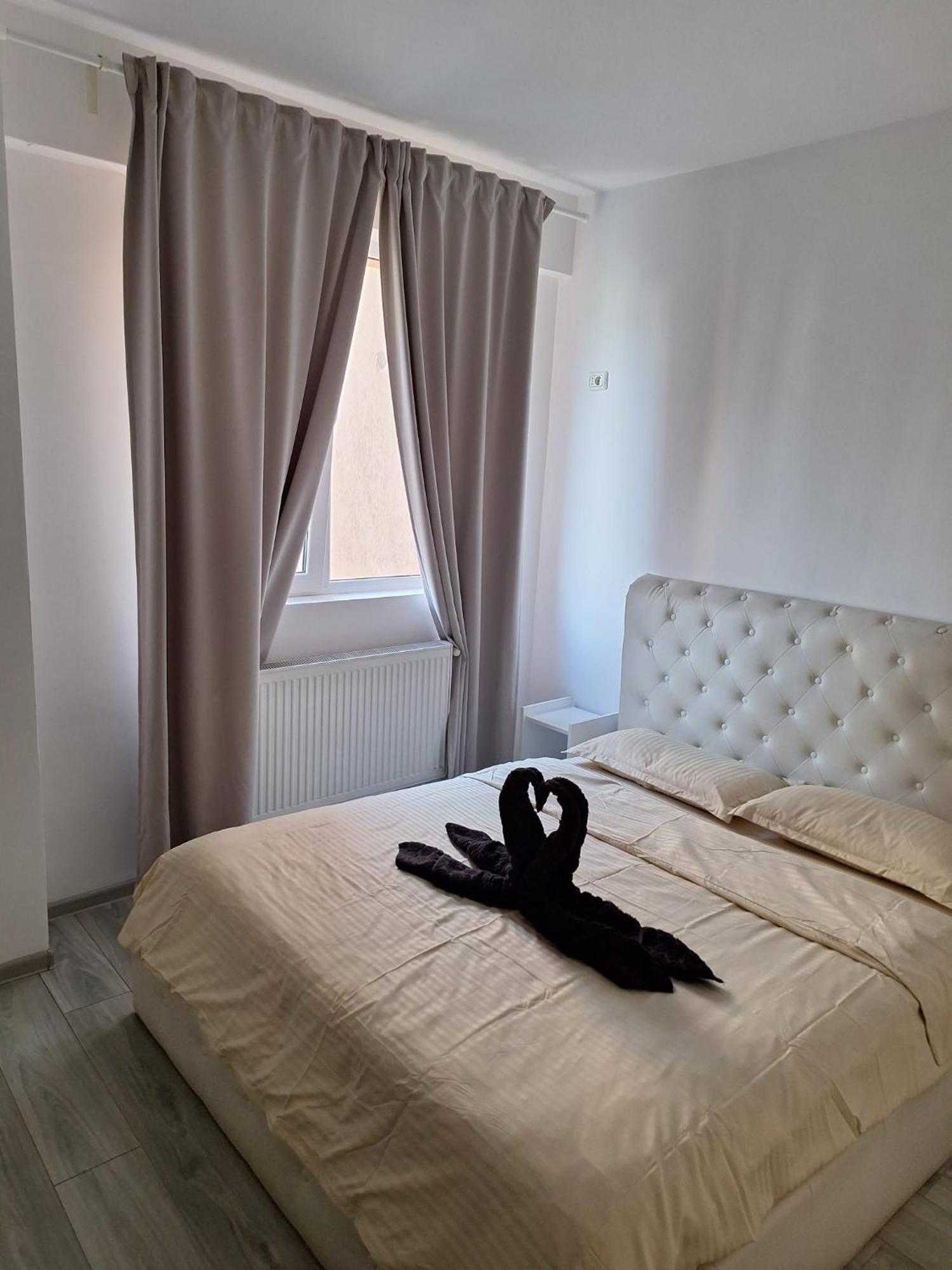 Roşu Luxury Daniel Apartament Residence Militari מראה חיצוני תמונה